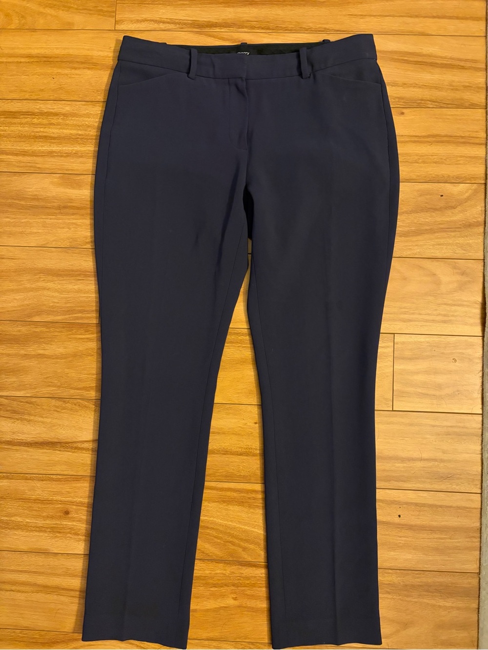 Theory Straight-Leg Dress Pants in Navy